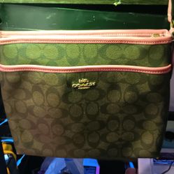 Vintage COACH Saddle BAG 