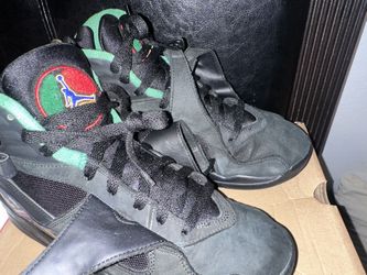 Jordan 8 Retro Tinker Air Raid