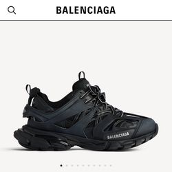 BALENCIAGA shoes size 9-9.5 UNISEX  in box