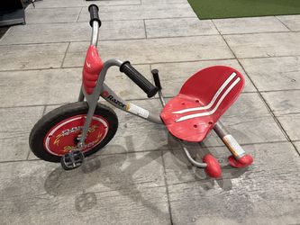 Tricycle for kids