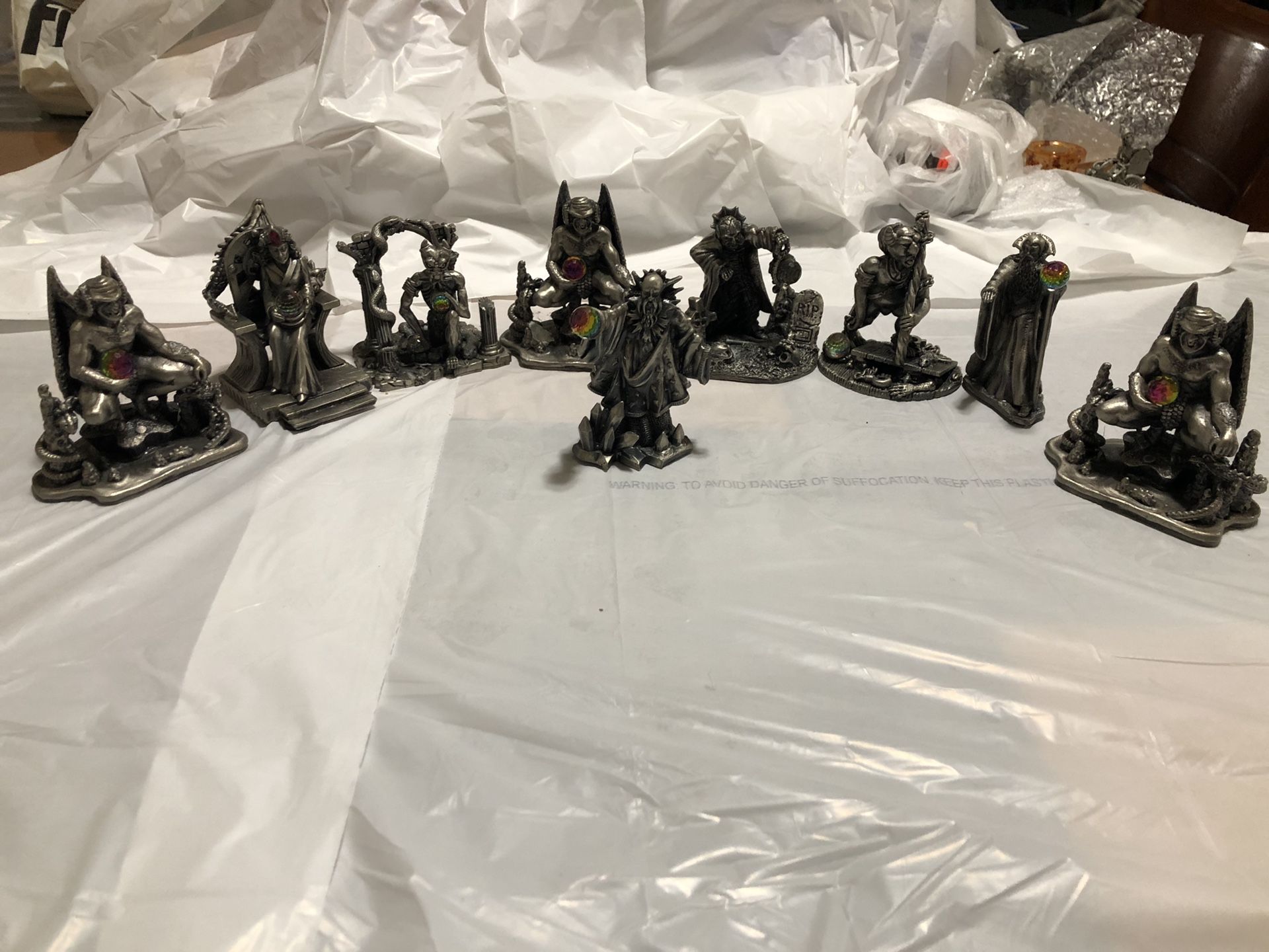 Metal statues 20 each
