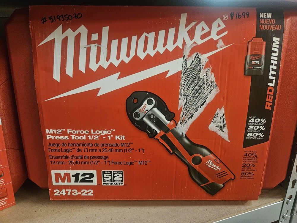 Milwaukee M12 Force Logic Press Tool 1/2