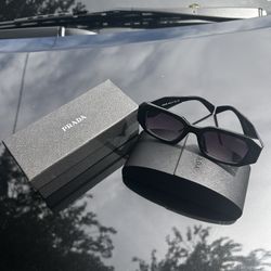 Black Prada Glasses