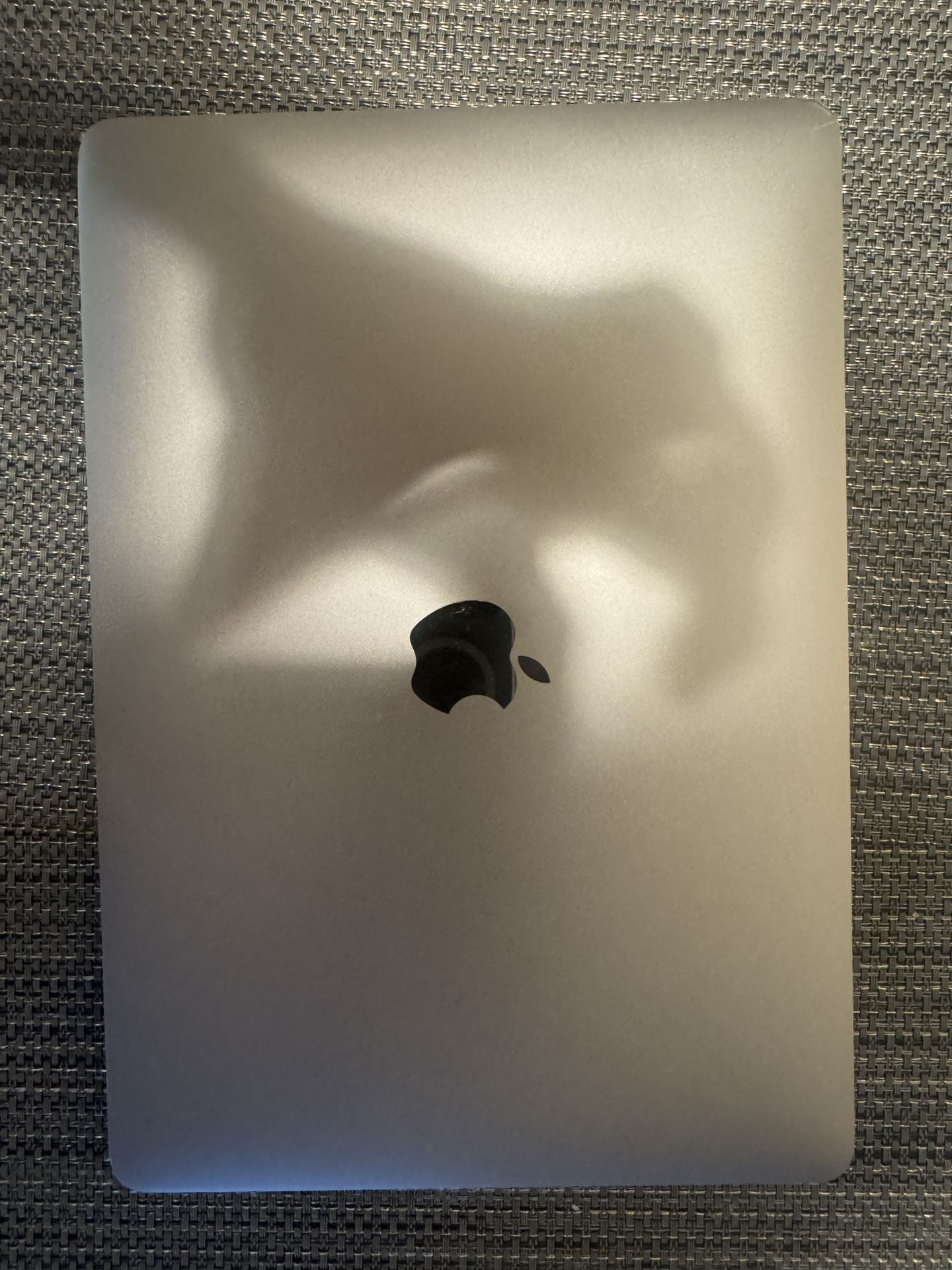MacBook Pro 13” (2020) Intel i5, 16GB RAM, 500GB SSD Smooth, powerful, and compact.