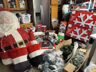 Christmas Decorations 