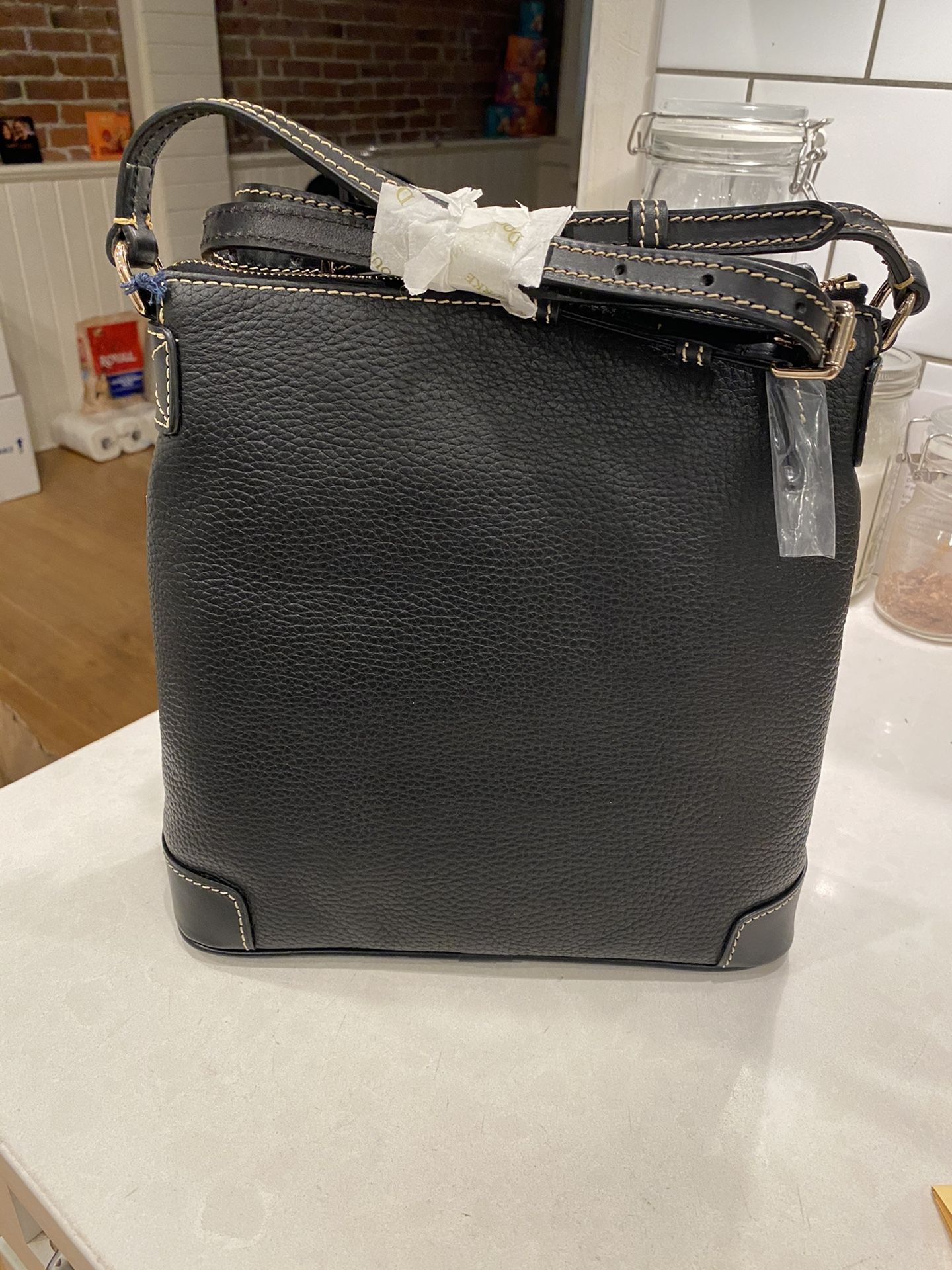 Brand New Dooney & Bourke Cross Body Leather Bag