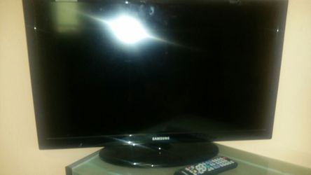 Samsung tv with remote