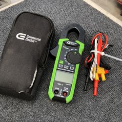 Commercial Electric 400 Amp AC/DC True RMS Digital Clamp Meter with Temperature