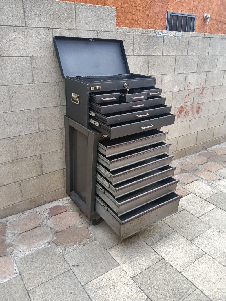 Craftsman And US General Tools Box 