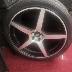 Cragar 22 Inch Rims And Excellent Tires