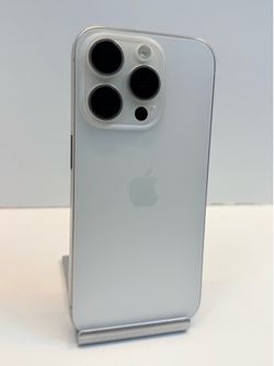 Apple iPhone 15 PRO 256gb. ( Fully Unlocked Phone )