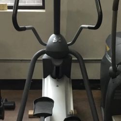 Used Precor EFX5.21i Elliptical No Arms 