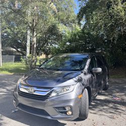 2018 Honda Odyssey Passenger Van