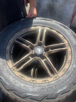 Toyota 5 Lug Toto Tires