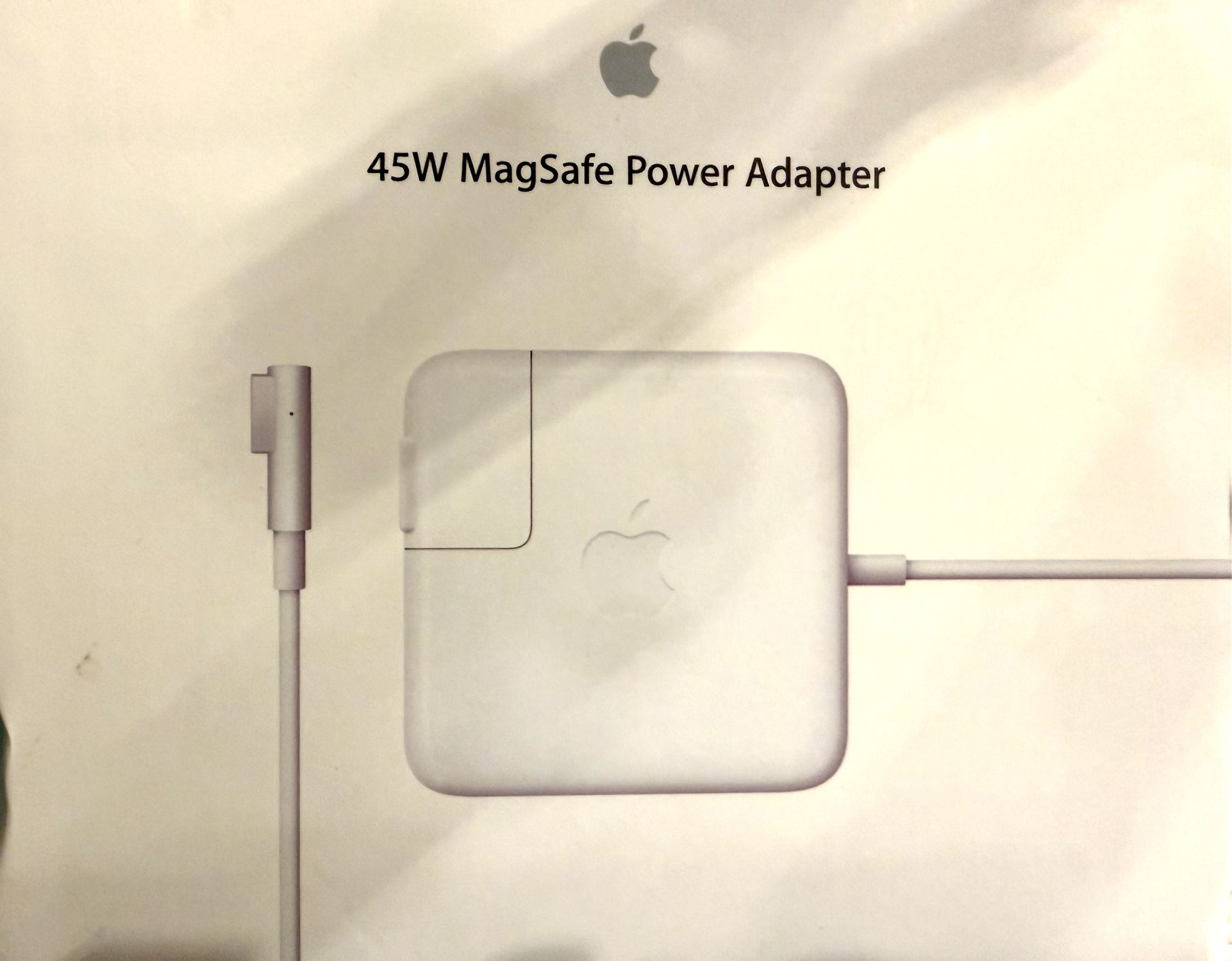 45W MagSafe Power Adapter