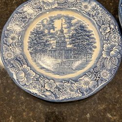 4 Liberty Blue Plates