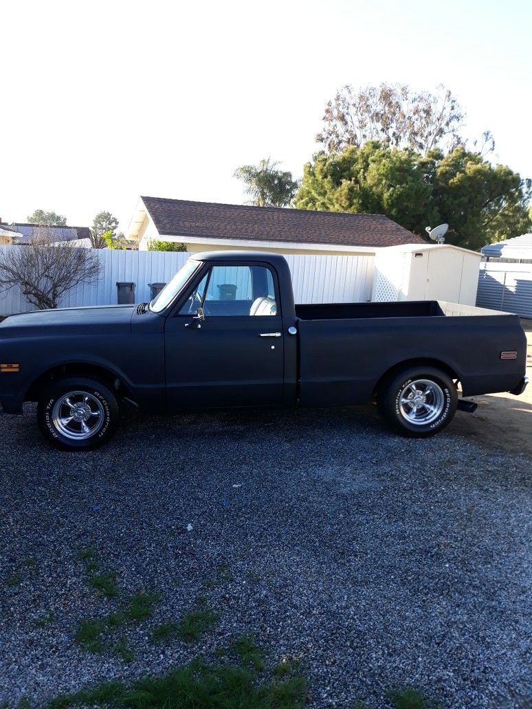 chevy c10 1972 Short bed