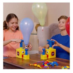 Amazing Balloon Zoom Just pump & launch Glows in the Dark