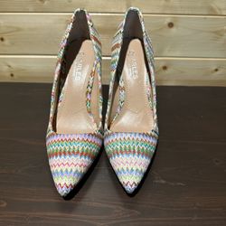 BNWT Charles by Charles David Sweetness multicolored woven pumps size 6