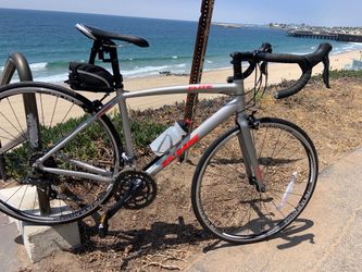 KHS Flite 280  16 speed 52 c lightweight aluminum frame