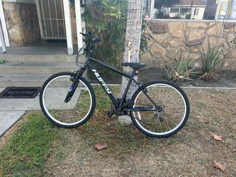 Huffy Mountain Bike Black