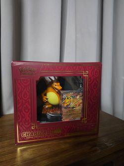 CHARIZARD EX PREMIUM COLLECTION