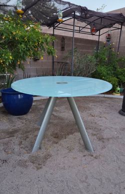 Frosted Thick Glass round table for Sale
