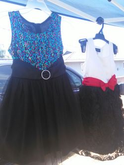 $25 Macy new dress sz 5 blk n white $8 4/5 Sz