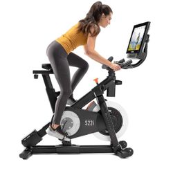 Nordic Track Commercial Studio Cycle 