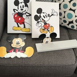 Mickey Mouse 