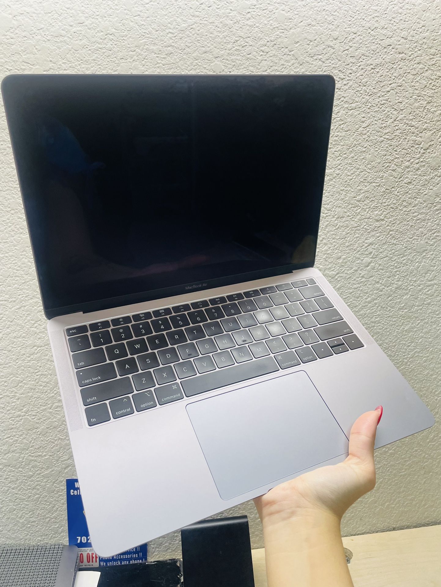 MacBook Air 2011 Core i5/13.3/4G/128G 1円～【シール跡有】Apple