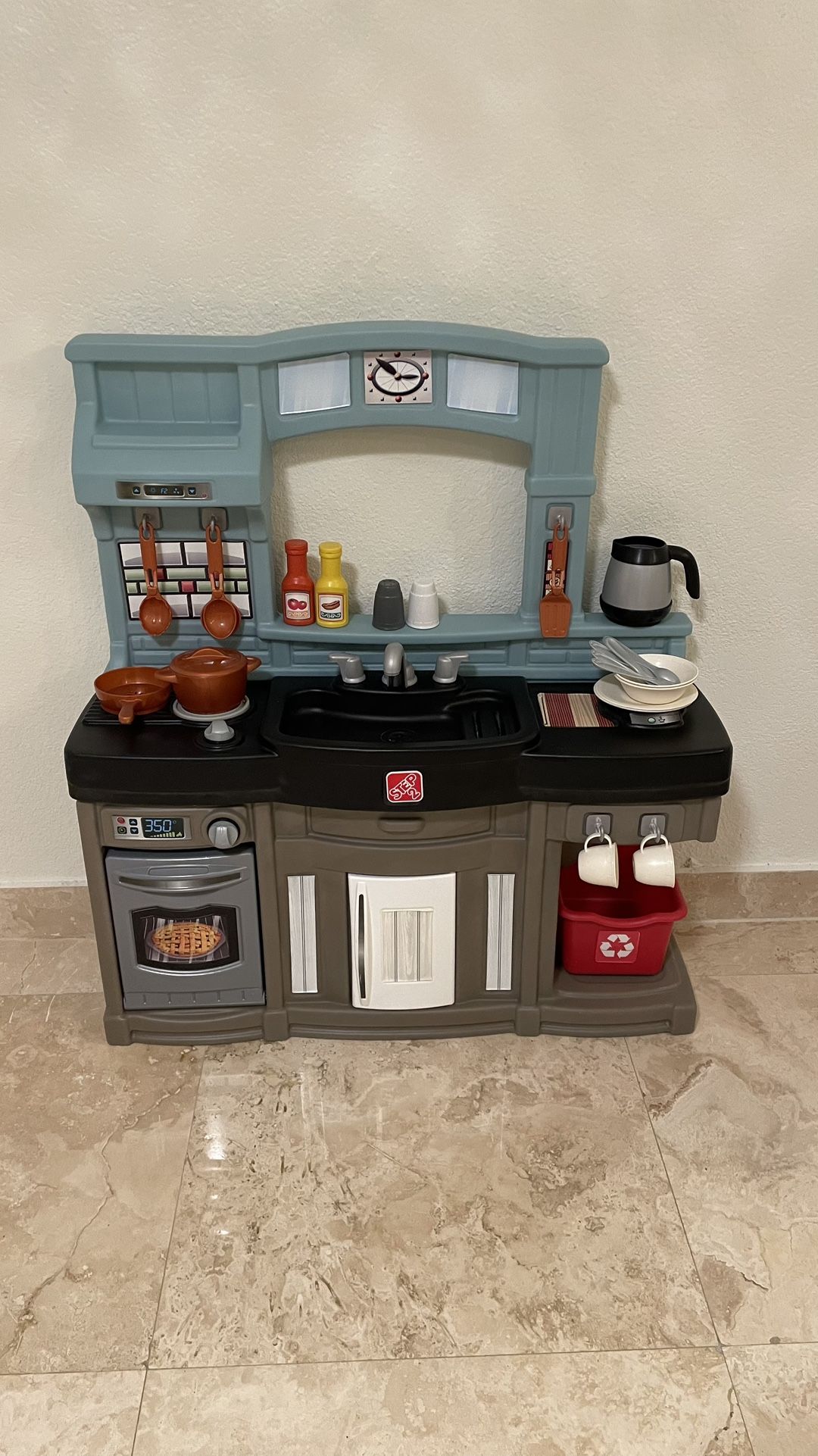 Kids kitchen playset