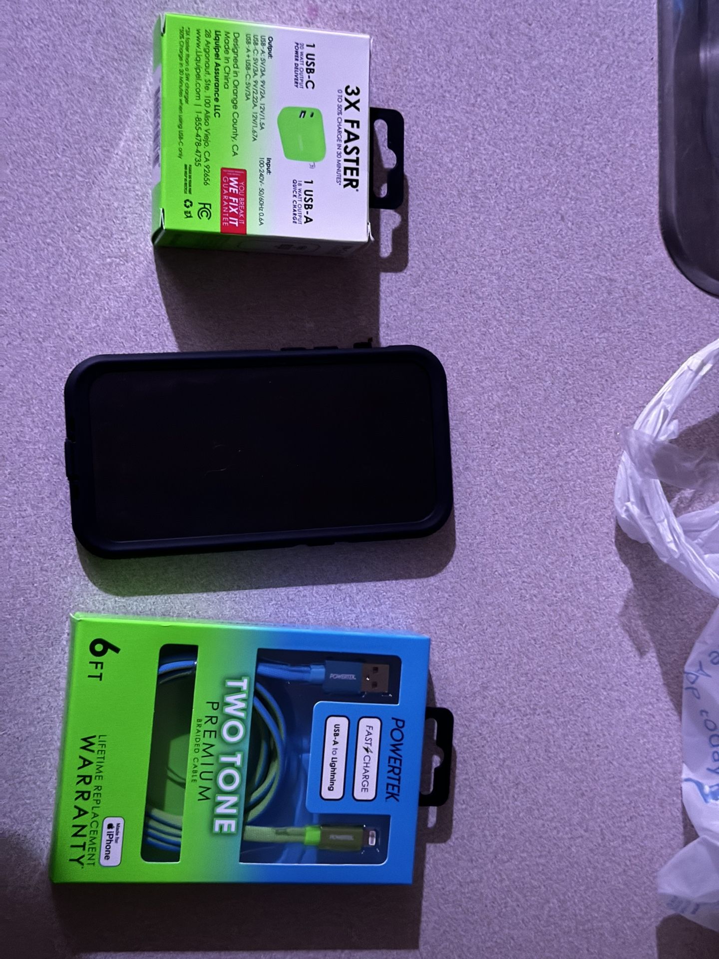 iPhone 14 With Case And Charger accessories