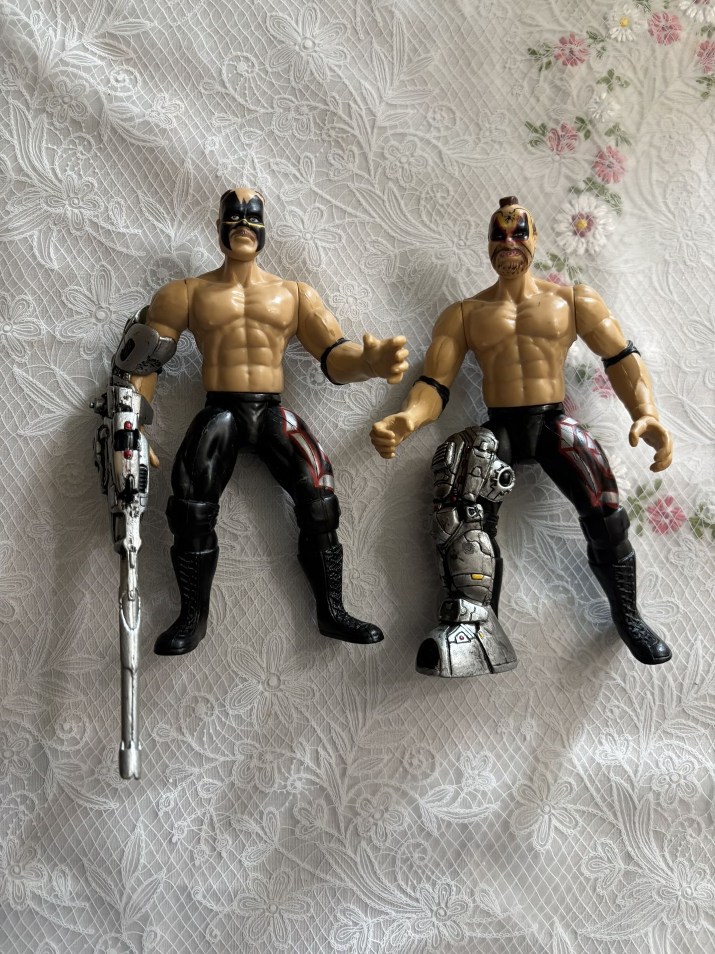 Road Warriors Animal & Hawk 6 Inch Figure
