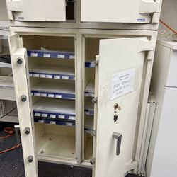 2 Door Safe