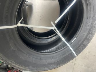 Dos Llantas Nuevas