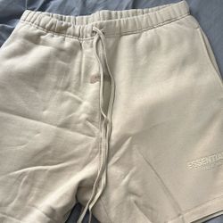 Men’s Essentials Sweat Shorts