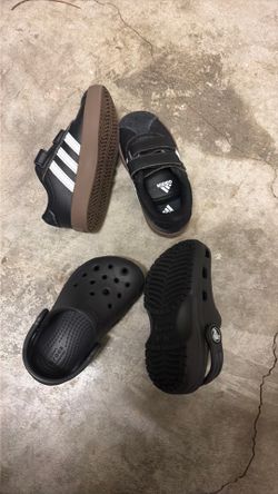 Baby shoes