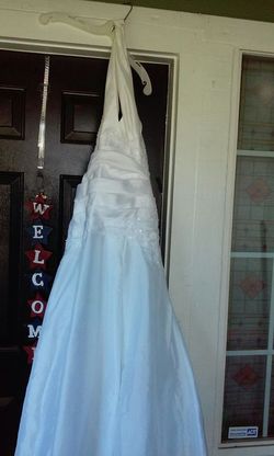 WEDDING DRESS