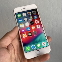 iPhone 6. Like New And Unlocked! No Tax 