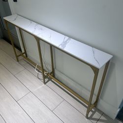 Narrow Console Tables With Outlets 