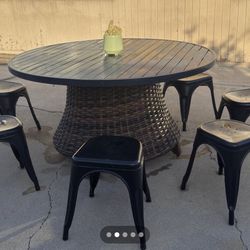 Large Outdoor Table 7 Stools 