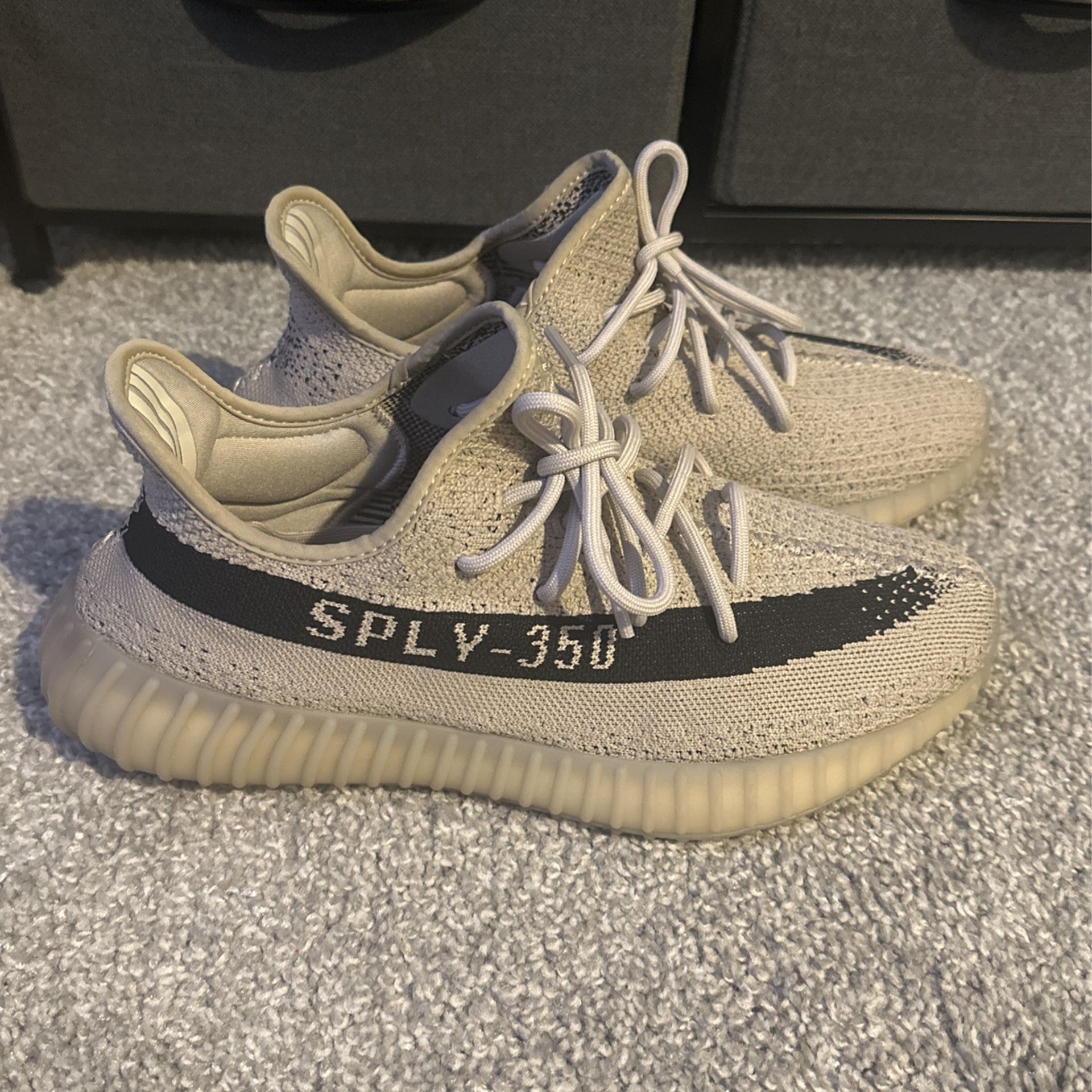 Yeezy 350 V2 Slate