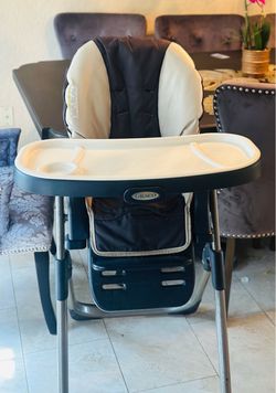 Reclinable Highchair