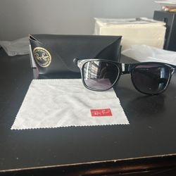 ray ban sunglasses