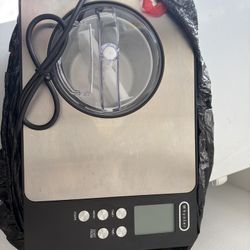 Brand New Yogurt/Ice cream maker