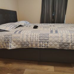 Full size Platform Bed  $100
