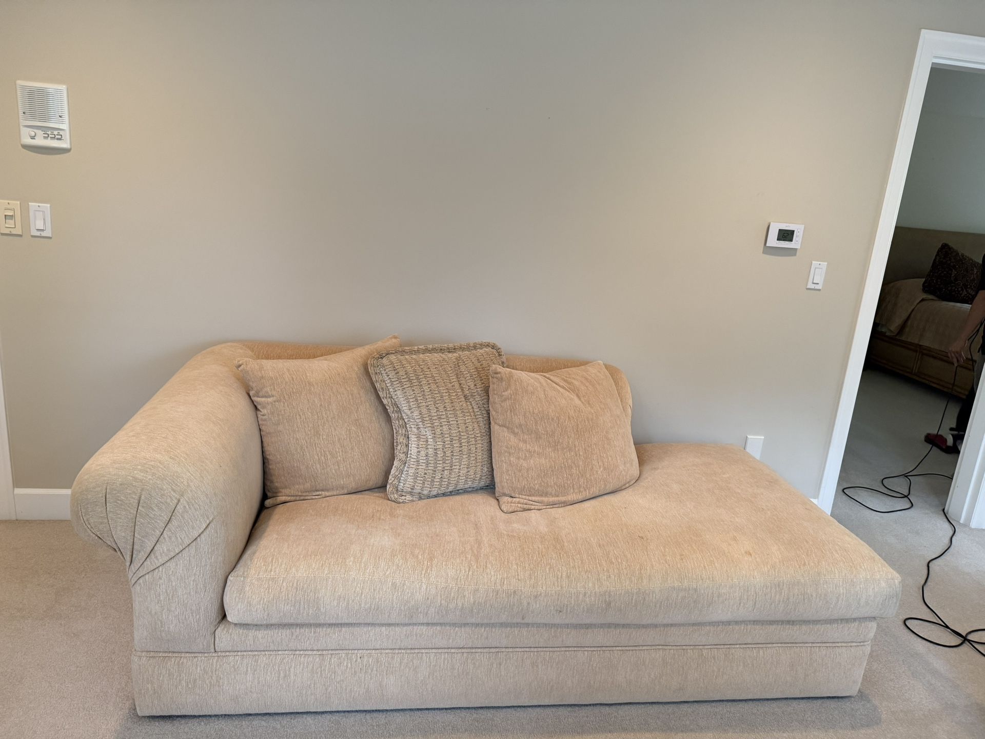 Free Beige Sofa/Daybed