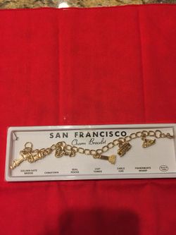 Holiday Gift! San Francisco Charm Bracelet - gold