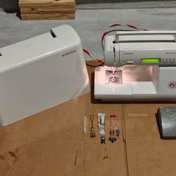 Singer Quantum XL 3400 Sewing Machine with Power Cord, Pedal, and Case